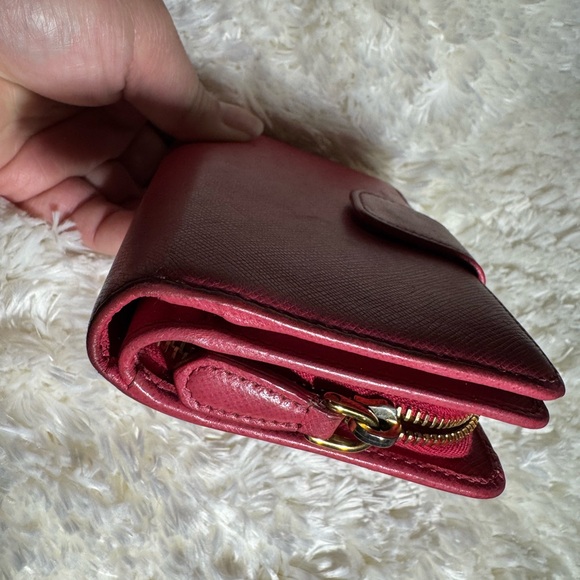 Prada compact wallet - Picture 10 of 10